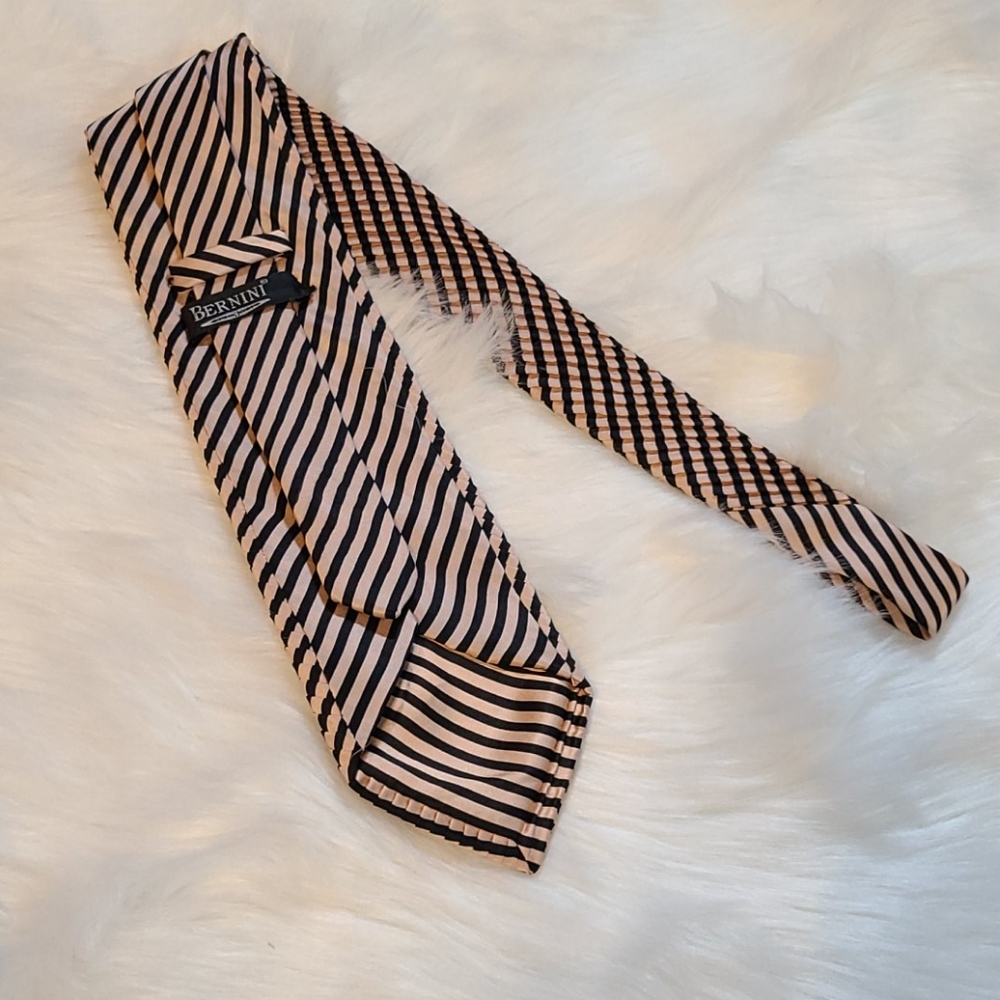 Bernini Tie - Picture 5 of 7